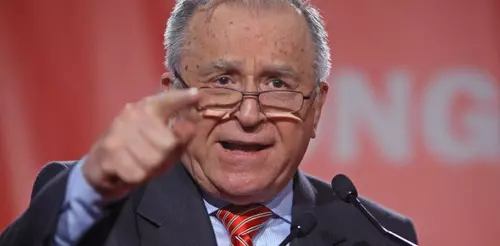 Cornel Dinu are un Rolex de aur de la Ion Iliescu! Cadou de 10.000 de euro