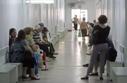 Video - OUG-ul de privatizare a programelor naționale de sănătate intră astăzi în ședința de guvern