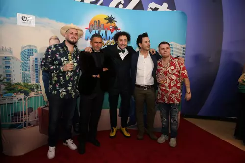 Comedia „Miami Bici, disponibilă pe Netflix. „A trebuit să-l scoatem din cinematografe forever