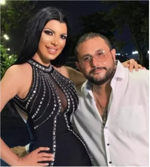 Adriana Bahmuțeanu, primele declarații după ce iubitul grec a fost săltat de mascați. Bărbatul, băgat în carantină la Techirghiol