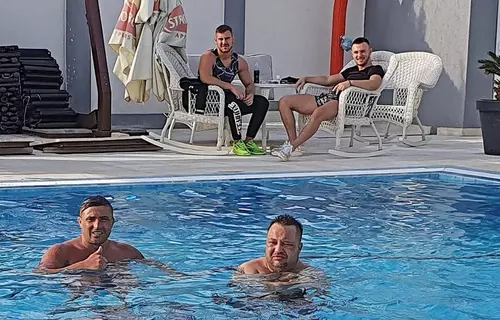 VIDEO Investigația RISE: Cum a ajuns Clanul Sportivilor în administrația Sectorului 4, cu ajutorul lui Nelu Lupu, comisarul care a îmbolnăvit Spitalul Gerota de COVID-19
