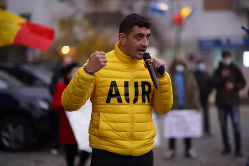 Cine este George Simion, liderul partidului AUR, posibila surpriză a alegerilor parlamentare: unionist, naţionalist