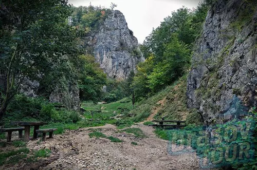 Pietrele lui Solomon - sursă foto - brasovtour.com