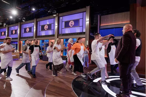 MasterChef 14 octombrie 2024. Cine sunt cei 20 de concurenți care intră în bucătăria show-ului culinar de la Pro TV