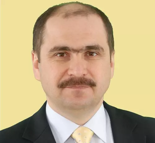 lie Bolojan în tinerețe