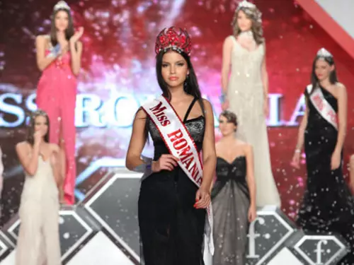 sandra-miss-romania.jpg
