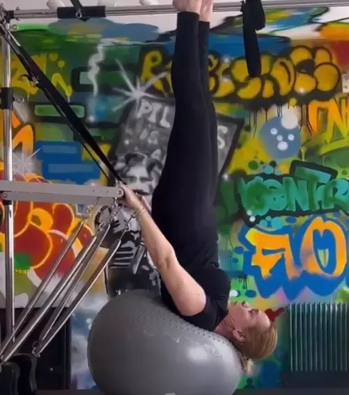 andreea-esca-lumanarea-3