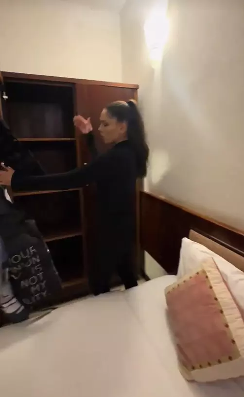 imagini cazare Asia Express - Irina Fodor (1)