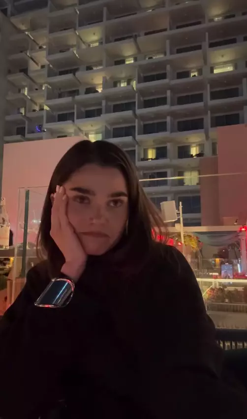 theo rose vacanta dubai 7