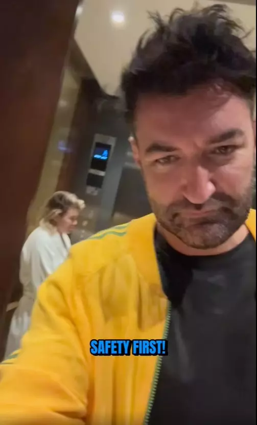 smiley si gina pistol vacanta cipru 4