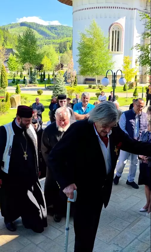 Florin Piersic in carja la Putna 10