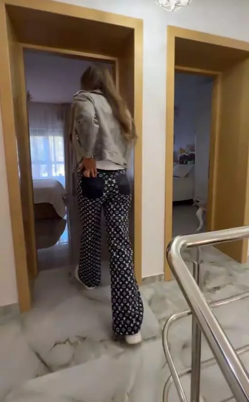 Bianca Drăgușanu - imagini casă (15)