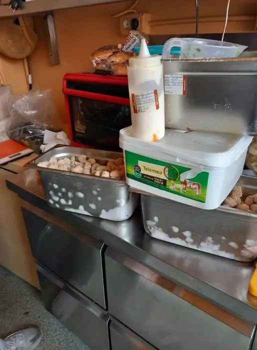 nereguli găsite de inspectorii ANPC în mai multe restaurante din zona Herăstră, 24 martie 2025 (3)