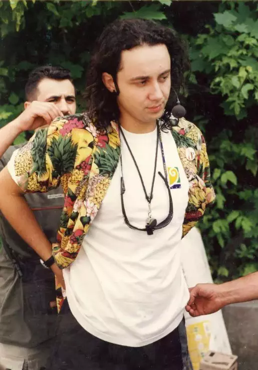 Cătălin Măruță cu părul lung (1)