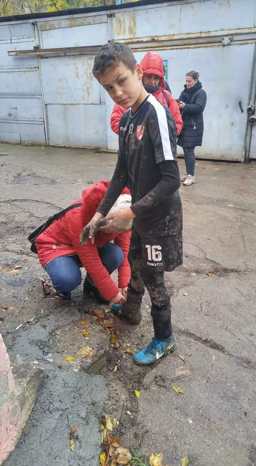 juniori Dinamo noroi fotbal