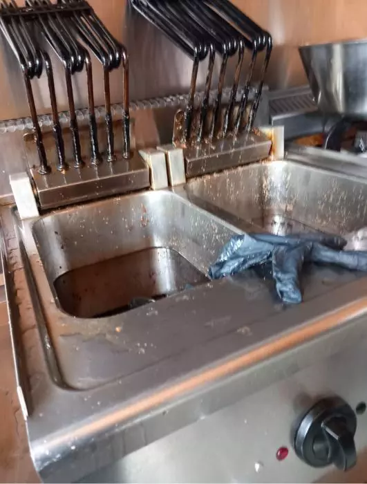 nereguli găsite de inspectorii ANPC în mai multe restaurante din zona Herăstră, 24 martie 2025 (4)