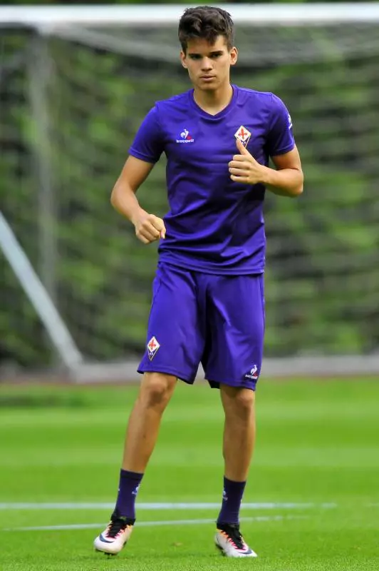 68c929b9a30a5488c4f800708093f3ee-00291-1468260146