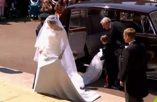 Meghan Markle în rochie de mireasă