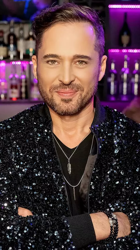 dinu-maxer-s-a-despartit-de-noua-iubita-3