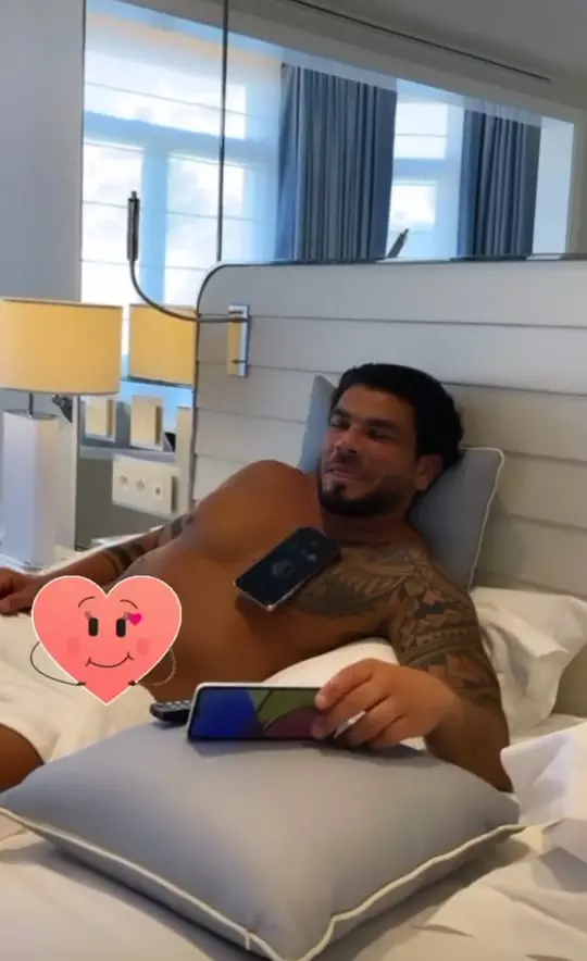 anda adam si iubitul in pat (3)