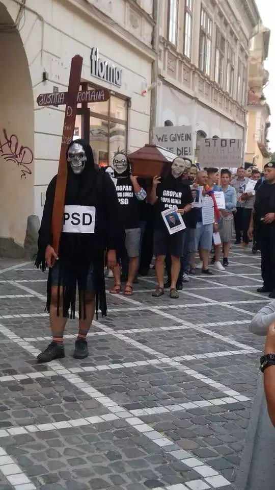 protest funebru brasov (4)