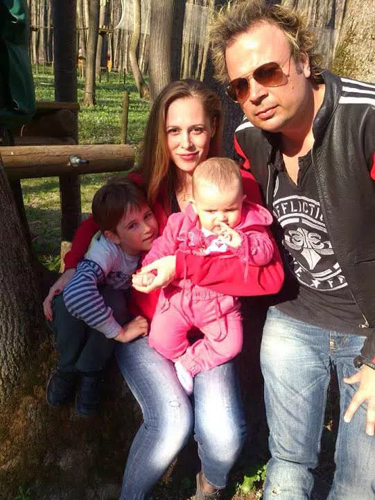 familia-dan-helciug-1