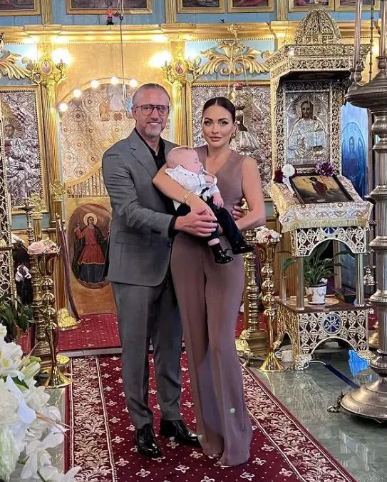 botez fiu Laurențiu Reghecampf și Corina Caciuc (1)