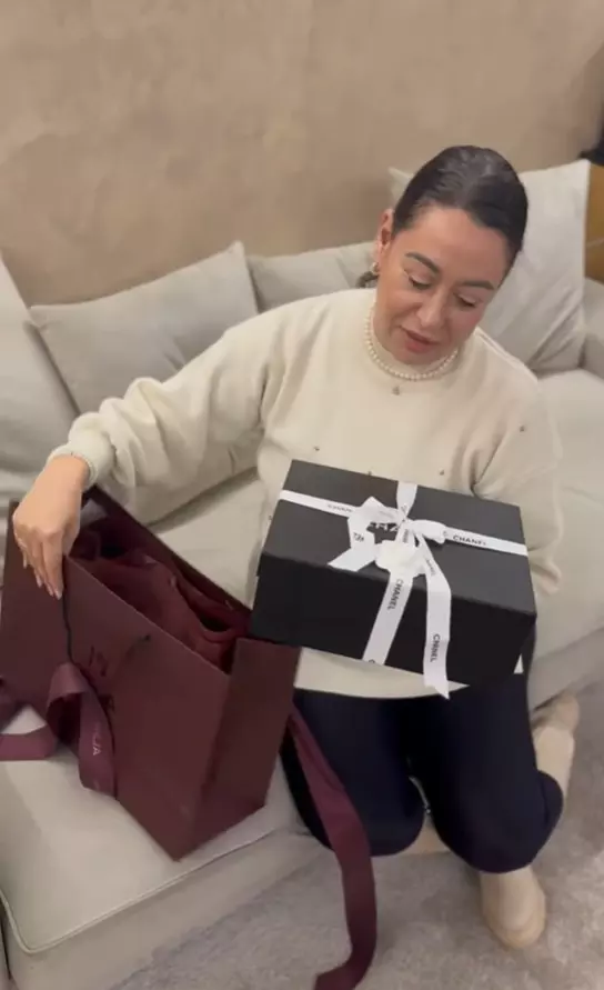 oana roman criticata 2