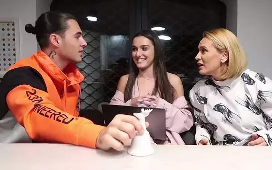 Mario Fresh, Alexia Eram și Andreea Esca