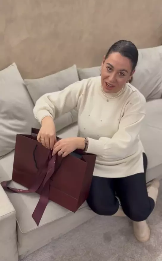 oana roman criticata 1