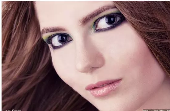 O tânără din Rusia a fost sechestrată, violată și ținută captivă timp de 7 ani de către iubitul ei