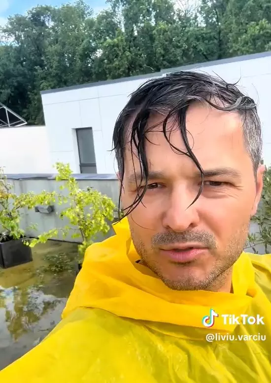 Furtuna a produs pagube în gospodăria lui Liviu Vârciu (2)