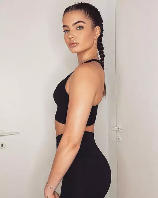 ioana boureanu 20 de ani 2