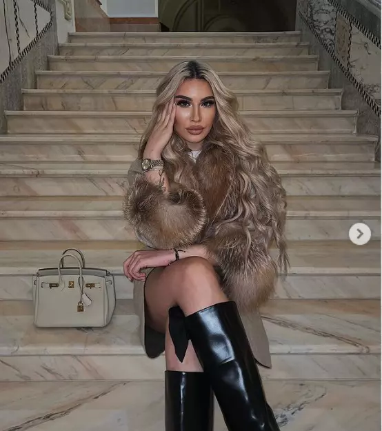 sarah-dumitrescu-prodan-idelul-ei-1