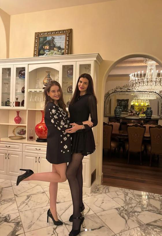 Monica Gabor si Irina Columbeanu Revelion 2026 1