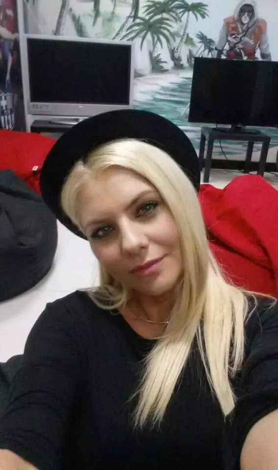 adina postelnicu1