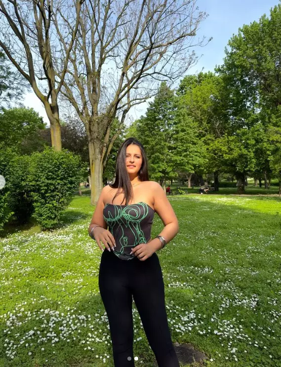 carmina-varciu-21-de-ani-4