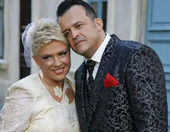 fostul-sot-al-lui-teo-trandafir-am-iubit-un-ideal-locuiam-in-case-separate