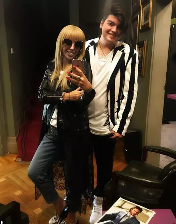 raluca-badulescu-si-fiul-ei-alexandru-1