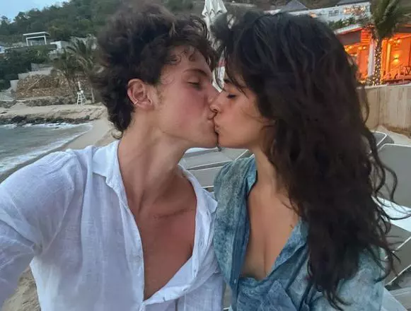 shawn-mendes-si-camila-cabello-s-au-despartit-1