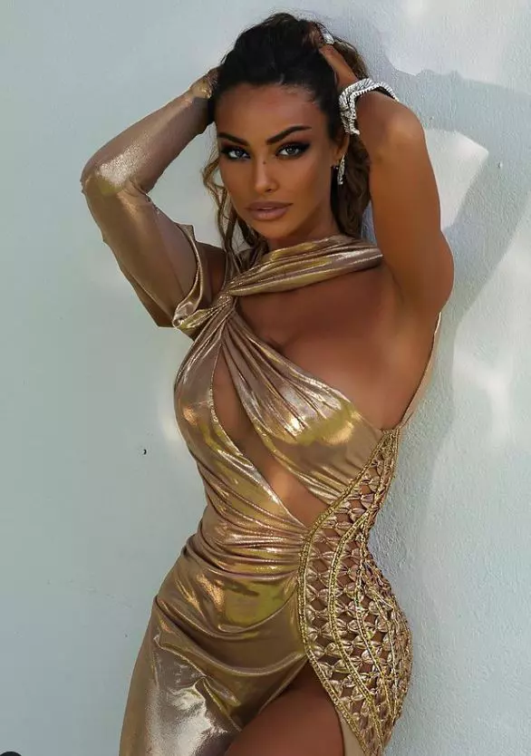 madalina-ghenea-2
