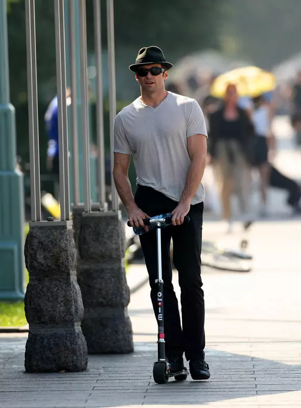 259175_189374_bm_jackman_efg10535_27.jpg