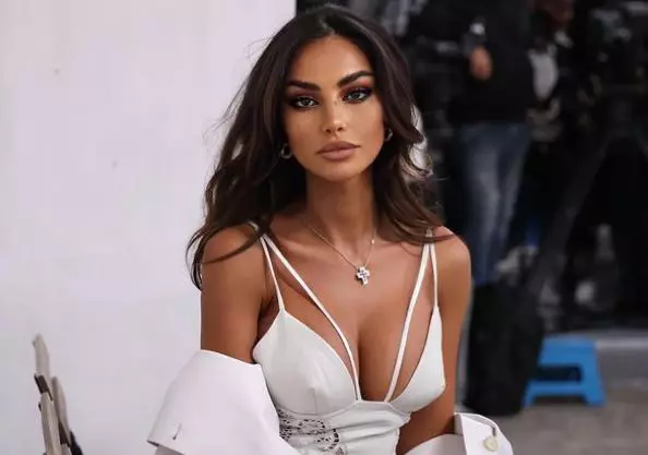 madalina-ghenea-4