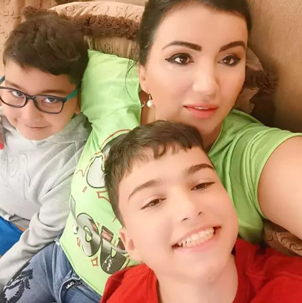 adriana-bahmuteanu-si-a-revazut-baietii