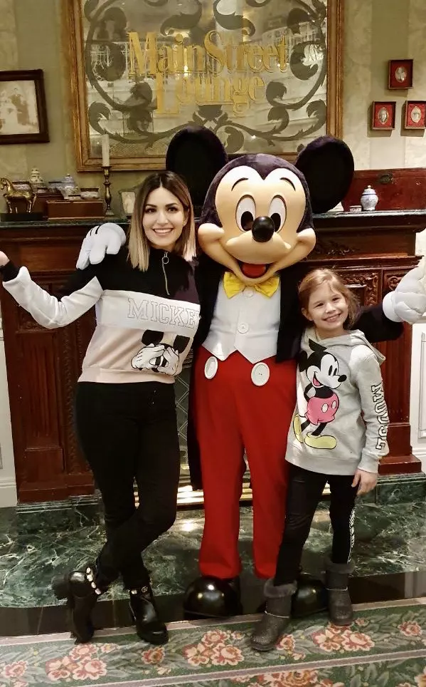 ela-craciun-disneyand-3