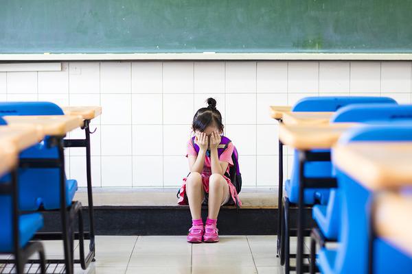 STUDIU | 71% dintre elevii din România, martori sau victime ale violenței la școală