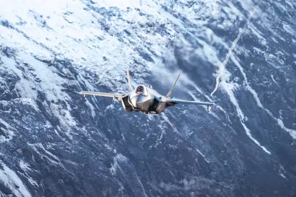 NATO a mobilizat avioane de luptă F-35 pentru prima oară, în timpul atacului rușilor în Ucraina, pe 15 ianuarie