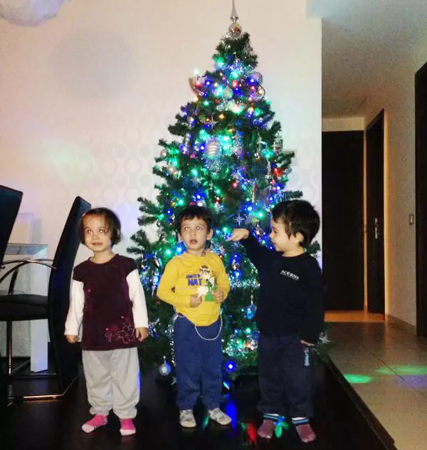 copiii-la-brad.jpg