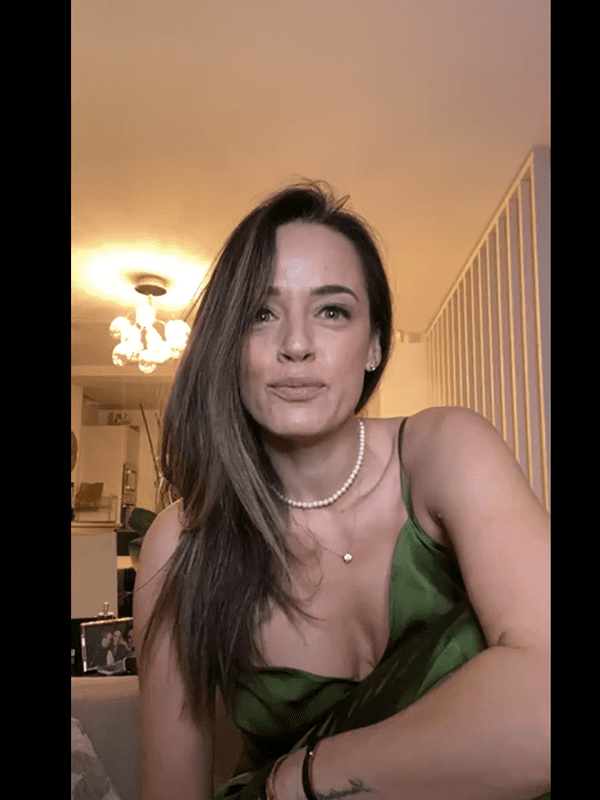 Andreea Raicu Aproape CÄƒ È™i A ArÄƒtat Sanii Intr Un Video Postat Pe Instagram Vedeta Mai Sexy Ca NiciodatÄƒ Libertatea