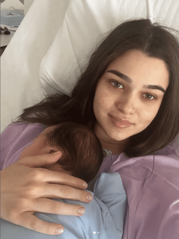 theo-rose